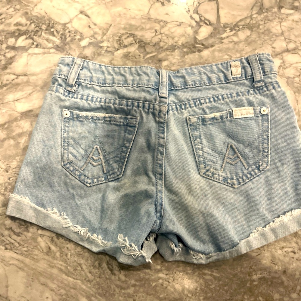 Seven for All Mankind Girls cut off Jean shorts size 8
